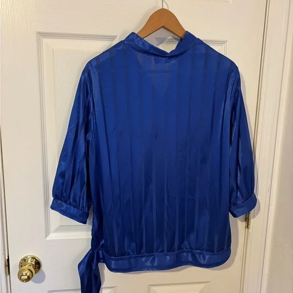 Vintage Amy Of California Silky /Satin Royal Blue Blouse Size Medium - Picture 3 of 8